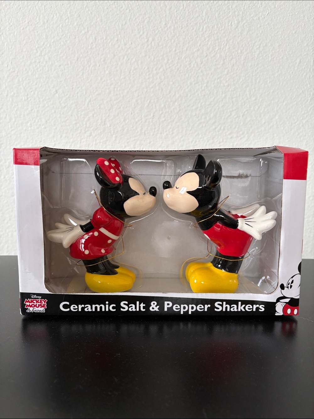 New In Box Disney Mickey & Minnie Red Ceramic Salt and Pepper Shakers